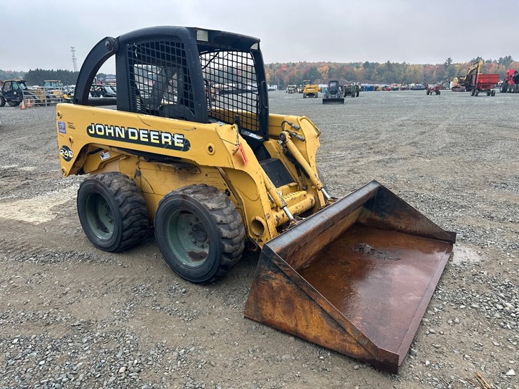 deere-240-image-7