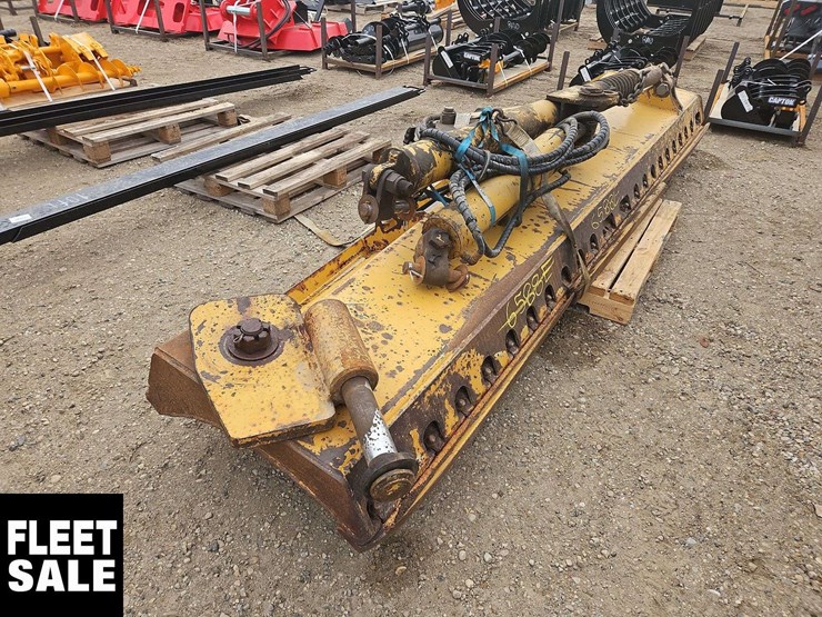 caterpillar-140m-image-2