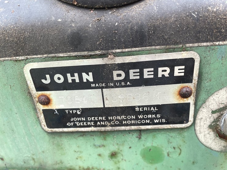 john-deere-110-image-24