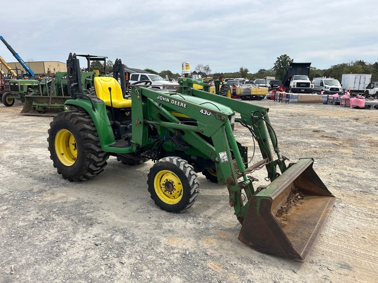 john-deere-4310-image-3