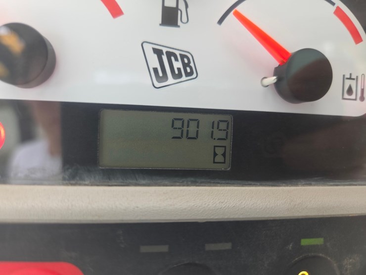 jcb-225t-image-35