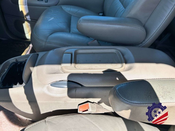 1998-chevrolet-2500-image-34