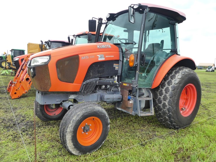 kubota-m5-111-image-1