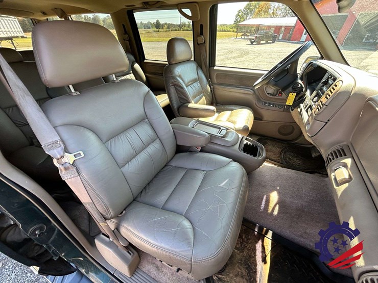 1998-chevrolet-2500-image-25