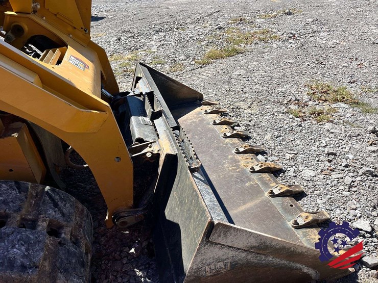 caterpillar-299d3-xe-image-17