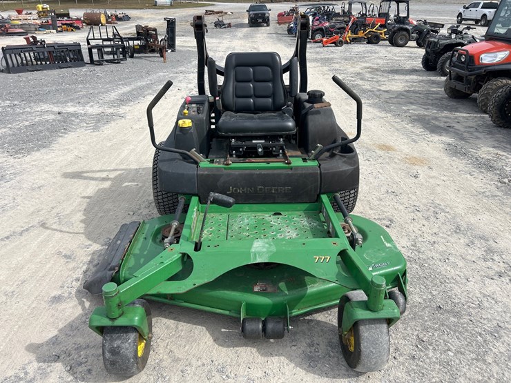 john-deere-777-image-6