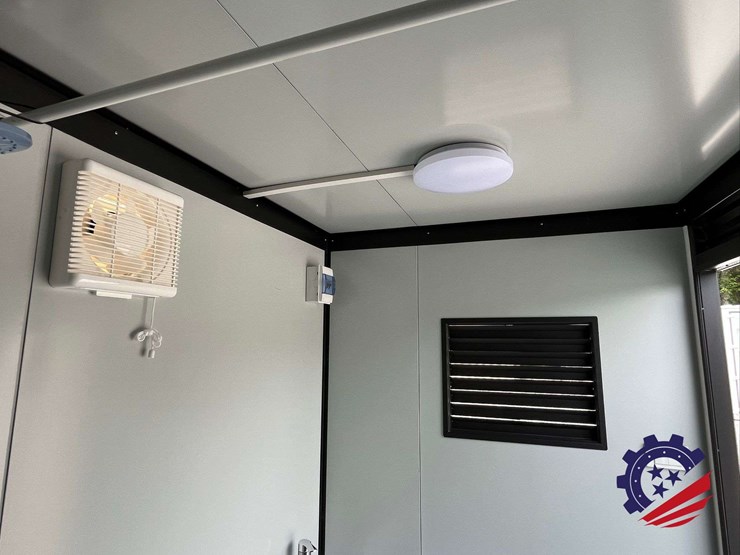 unused-2026-k1522-portable-restroom-image-18