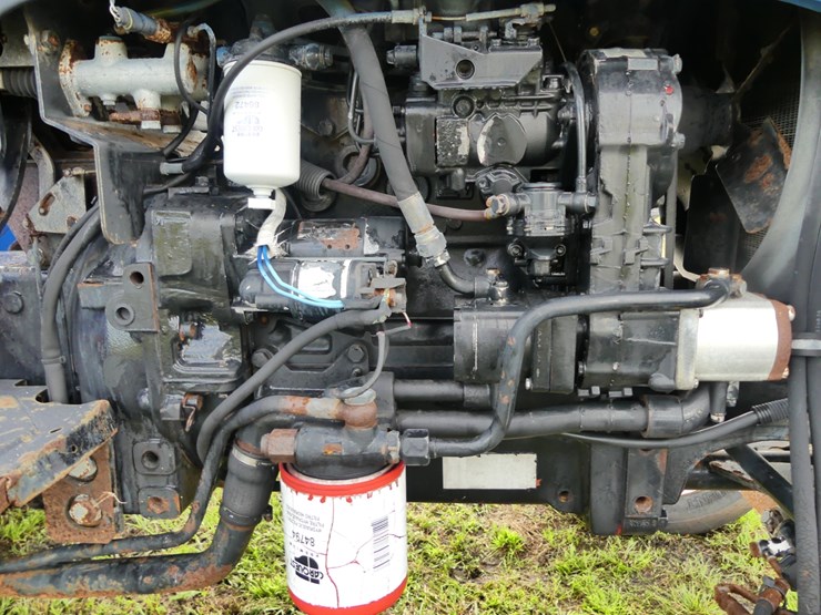 new-holland-tn75-image-9
