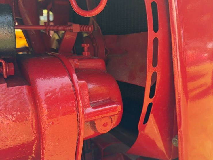 1945-farmall-b-image-12