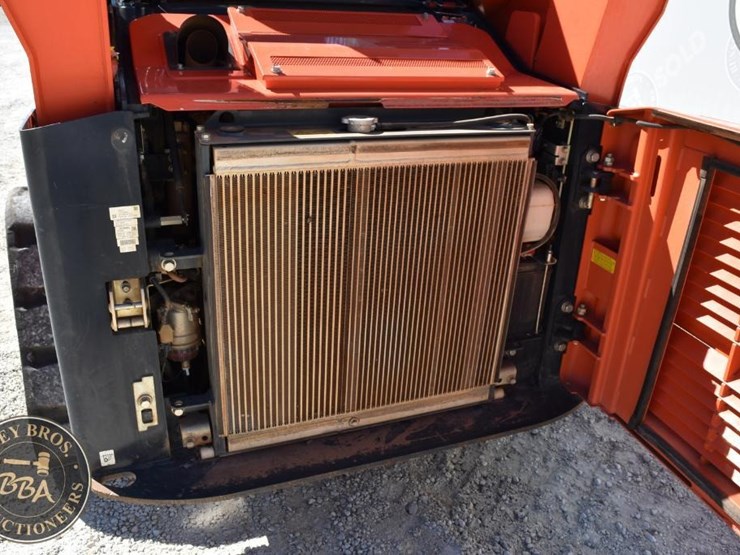 2023-kubota-svl75-2-image-37