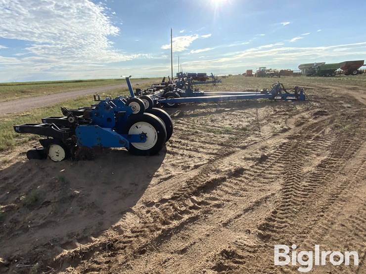 kinze-2700-image-4