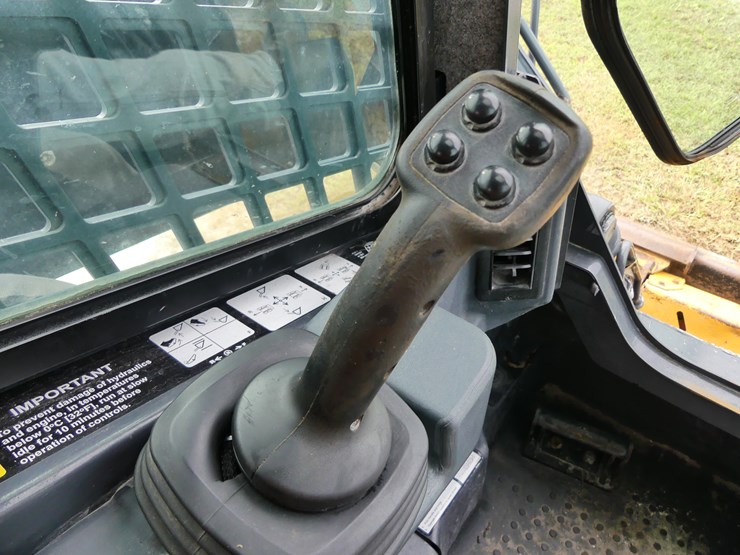 deere-333g-image-15