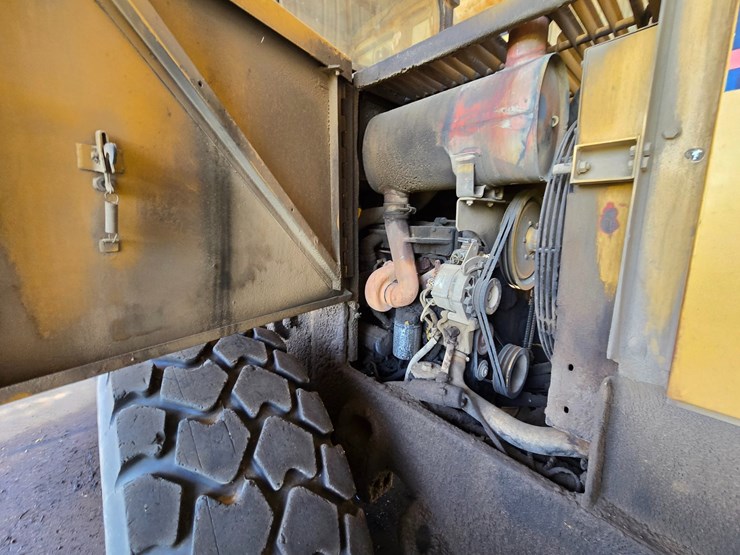 caterpillar-it18f-image-12