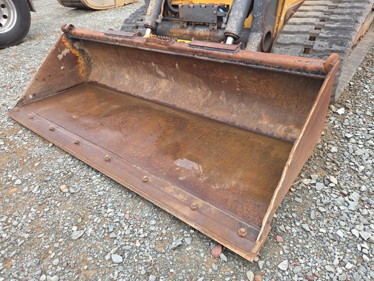 deere-333g-image-10