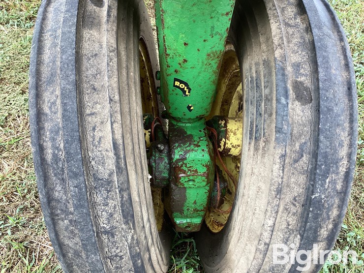 1959-john-deere-530-image-14