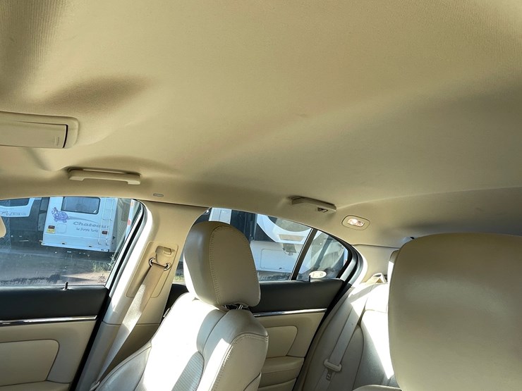 #2759-•-2010-lincoln-mks-(has-nm-title)-image-45