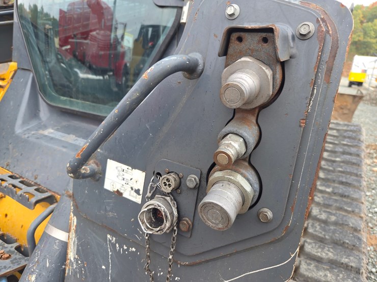 deere-333g-image-19