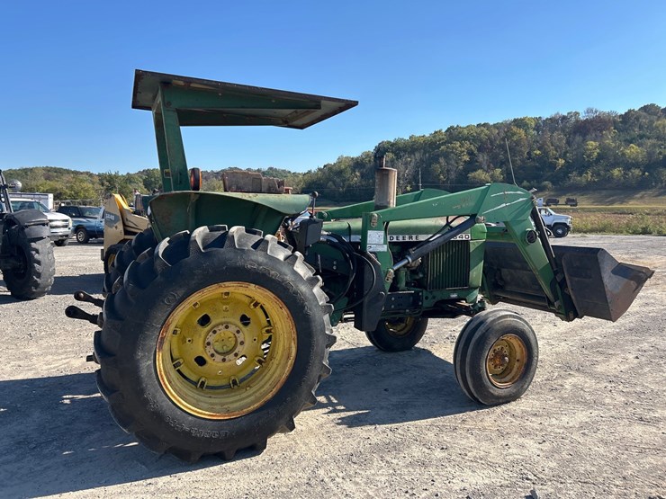 john-deere-2640-image-4