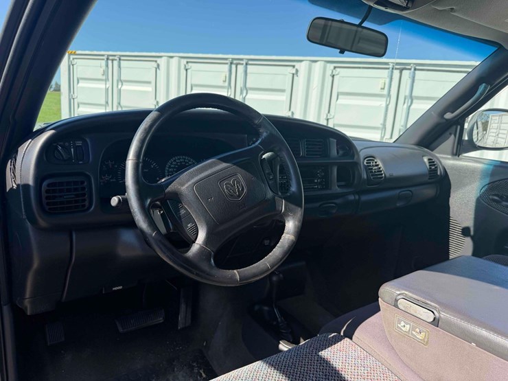 2002-dodge-ram-2500-image-20