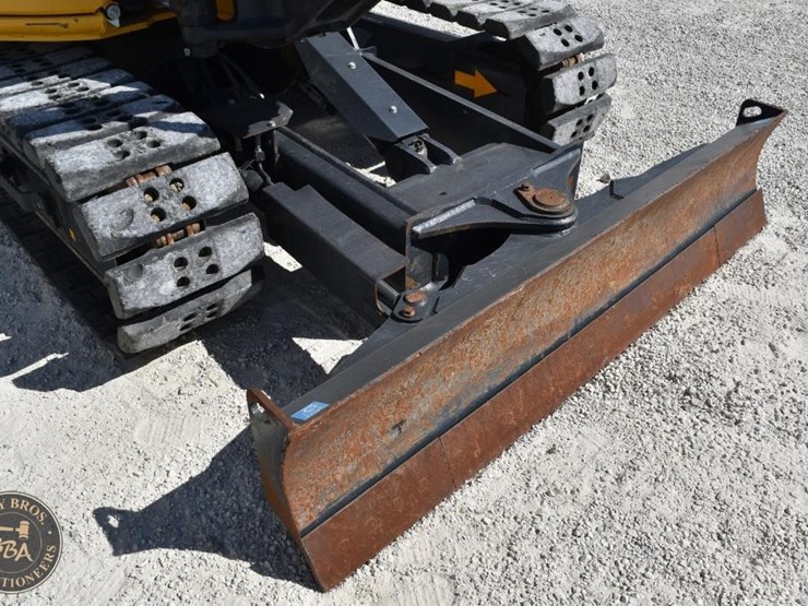 2023-deere-85-p-tier-image-34