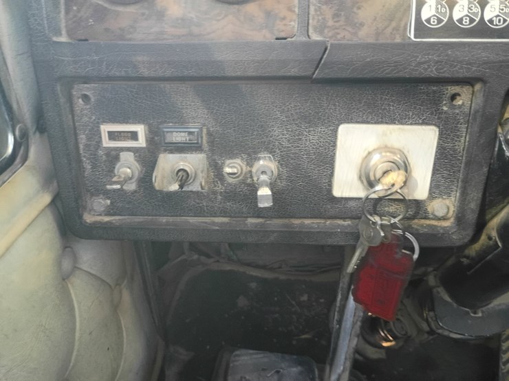 1984-kenworth-w900-image-78