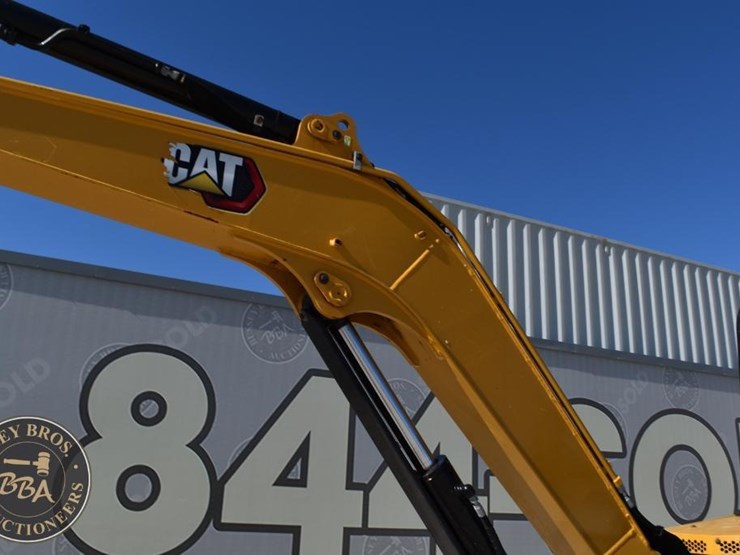 2021-caterpillar-306cr-image-26