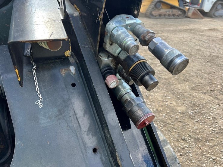 2018-caterpillar-299d2-xhp-image-14