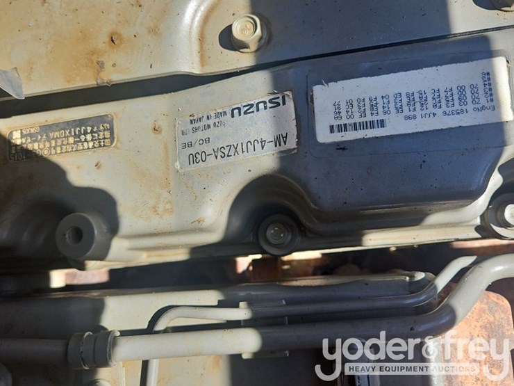 2015-deere-135g-image-23