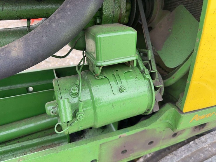 1957-john-deere-520-image-30