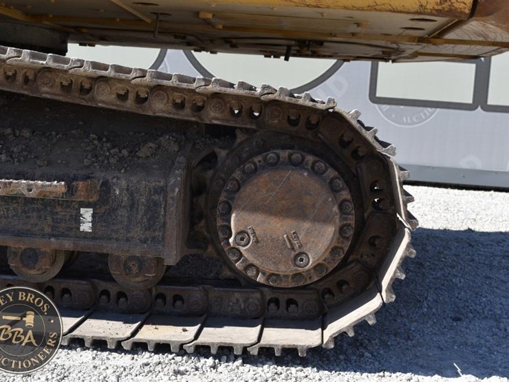 2018-caterpillar-326fl-image-40