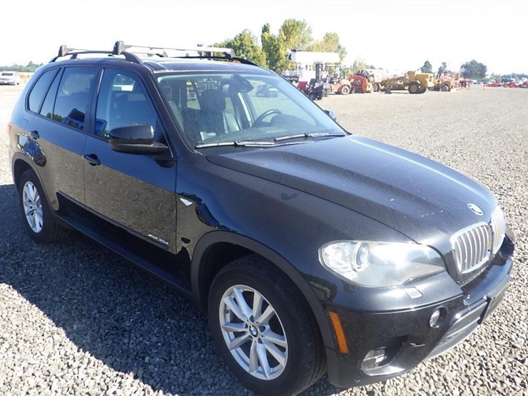 2011-bmw-x5-image-7
