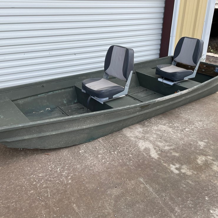 #4669 • 10' Jon Boat