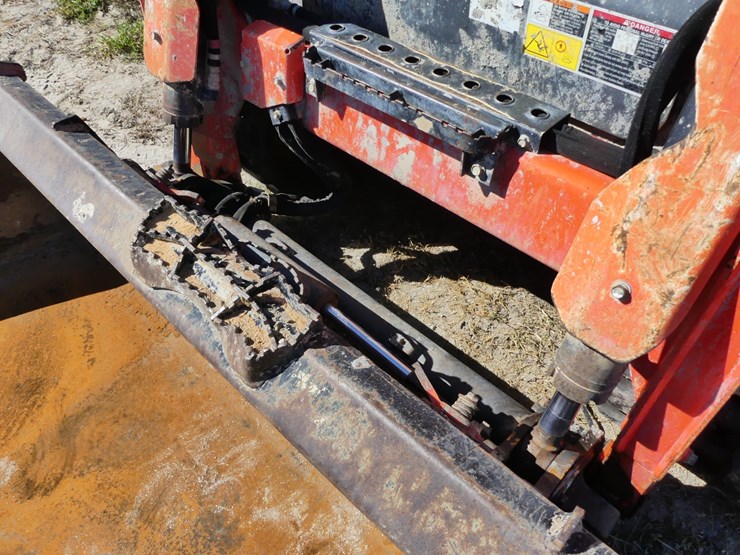 kubota-svl75-3-image-12