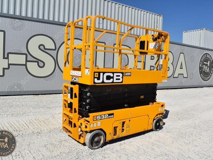 2018-jcb-s3246e-image-3