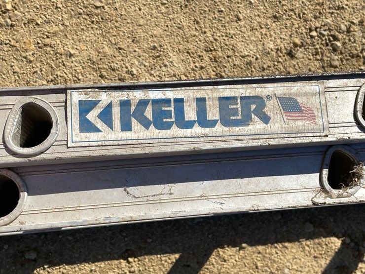 #3023-•-keller-16'-aluminum-extension-ladder-image-12