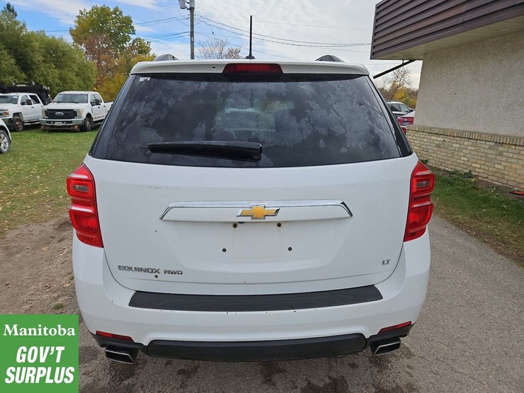 2017-chevrolet-equinox-image-6