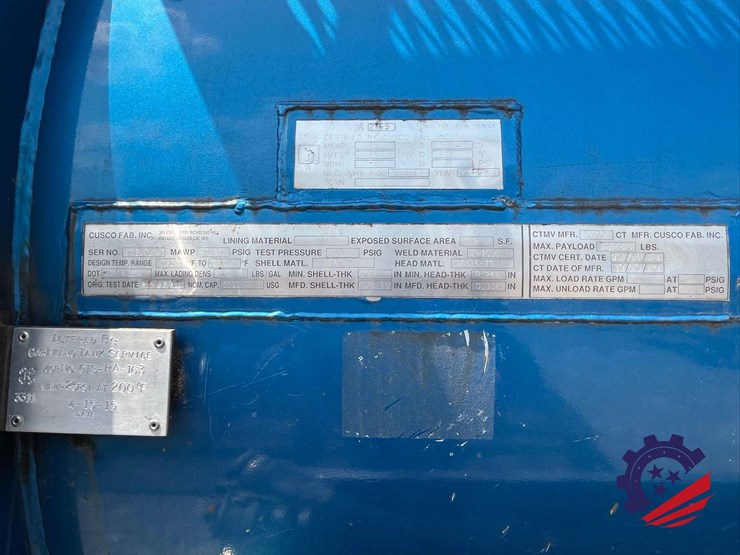 2011-international-paystar-tri-axle-hydrovac-truck-image-24