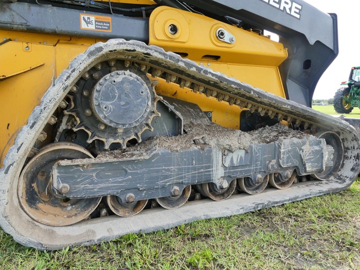 2025-deere-333p-image-6