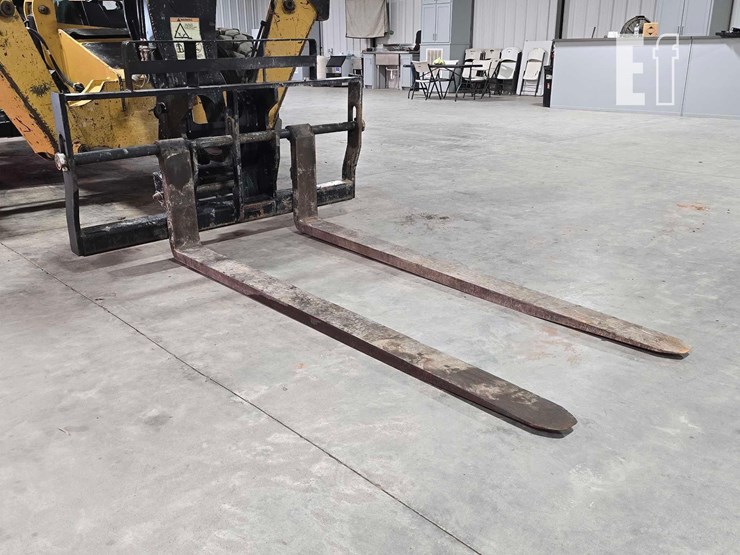 2018-caterpillar-tl1255d-image-10