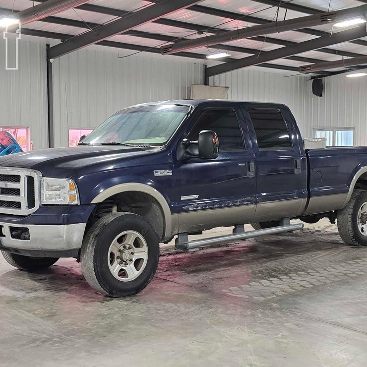 2006 FORD F350 SD