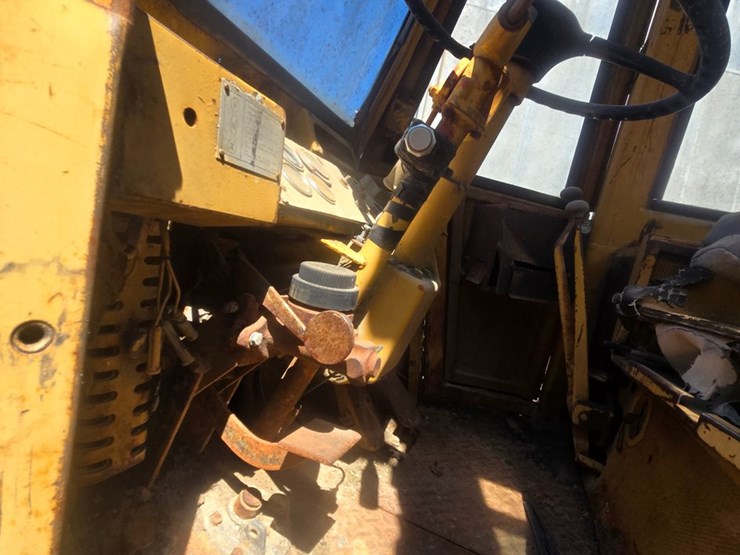caterpillar-930-image-43