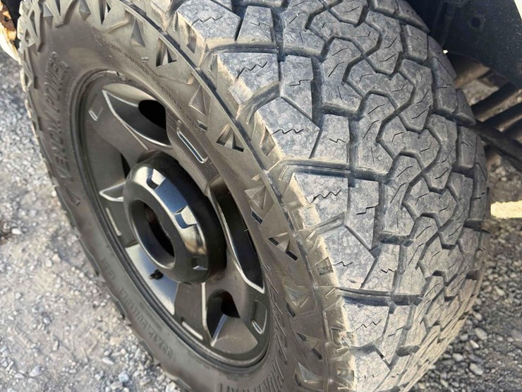 2010-ford-f350-xl-image-10