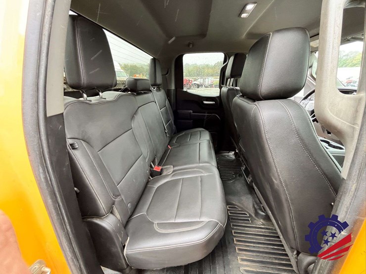2019-chevrolet-silverado-4wd-pickup-truck-image-41