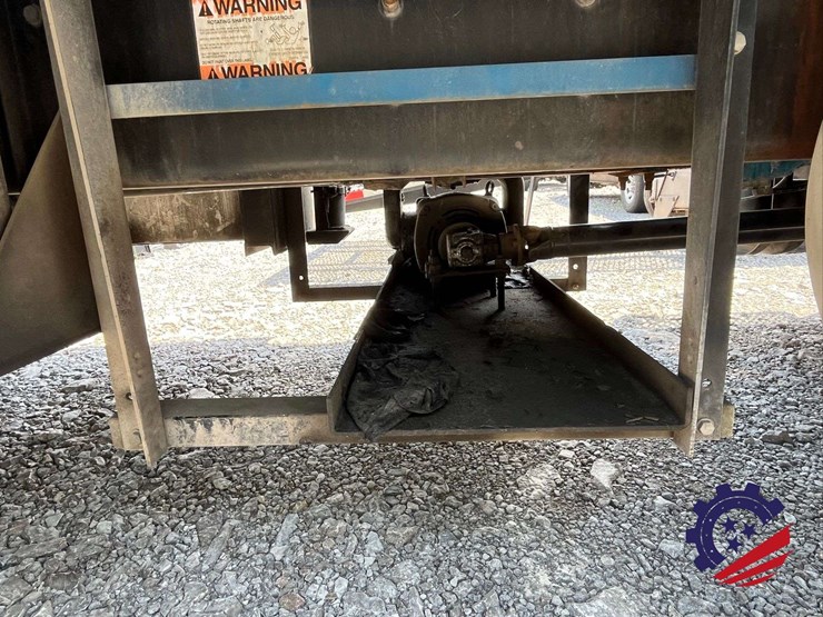 2011-international-paystar-tri-axle-hydrovac-truck-image-40