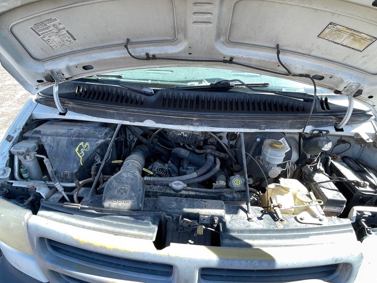 #2753-•-2000-dodge-ram-(title-in-delay)-image-35