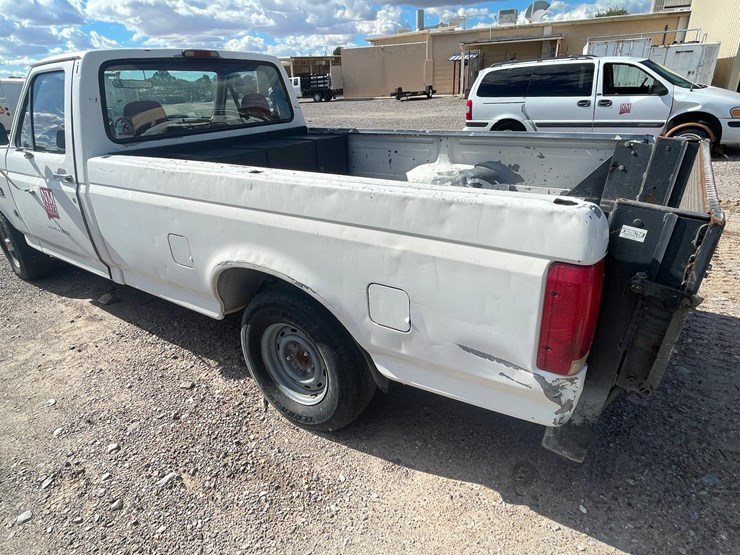 1995-ford-f150-image-10