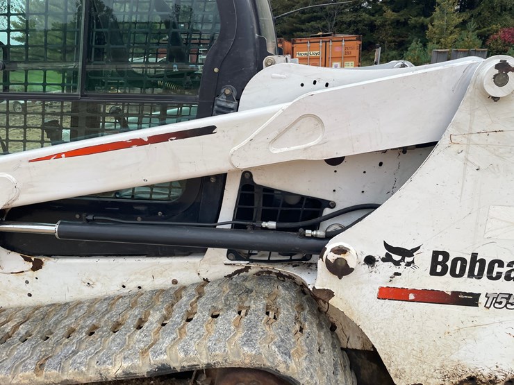 2015-bobcat-t550-image-19
