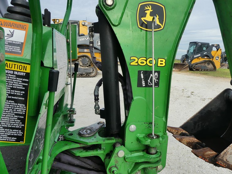 john-deere-1025r-image-10