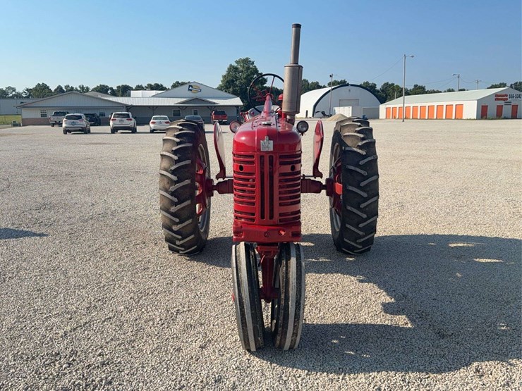 farmall-300-image-8