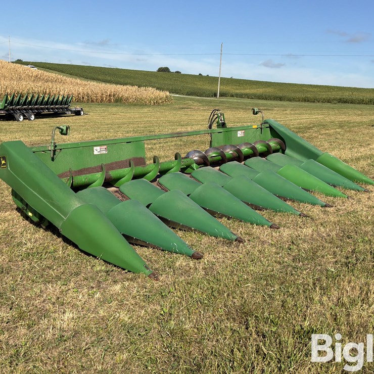 1997 JOHN DEERE 893